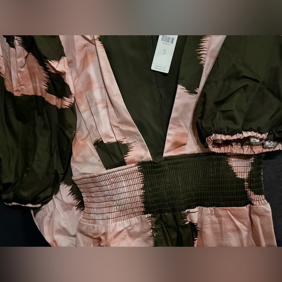 NEW Anthropologie Hutch Floral Plunging Jumpsuit - Picture 5 of 5